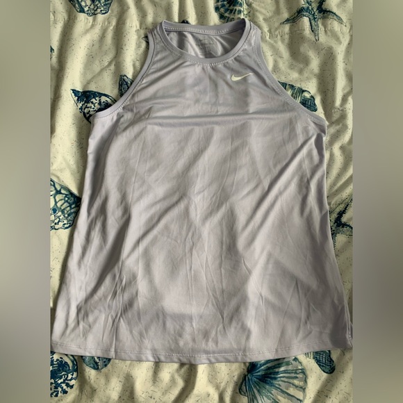 EUC Nike Dri-FIT workout tank top size large - Picture 1 of 3